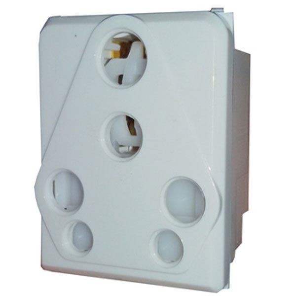 Honeywell MK Wraparound W27424 10-16A White Socket