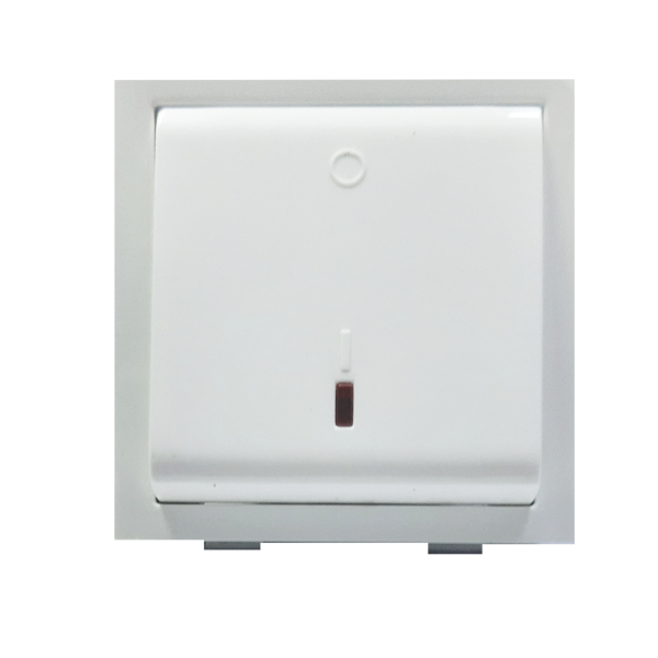 Legrand Britzy 673426 32A 2M DP White Switch With Indicator