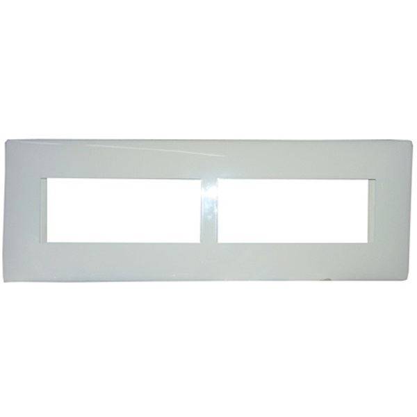 Legrand Mylinc 675567 8M Horiz White Cover Plate With Frame